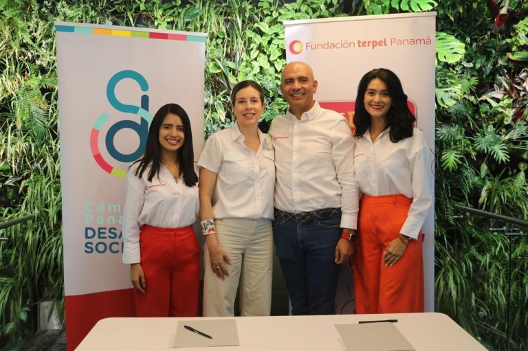 Firma de convenio de cooperación con Fundación Terpel Panamá